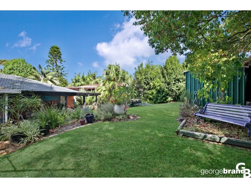 27 Cameron Cr, Kincumber NSW 2251