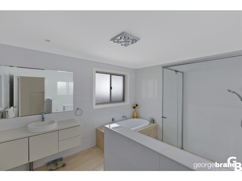 1 Pixie Avenue, Green Point NSW 2251