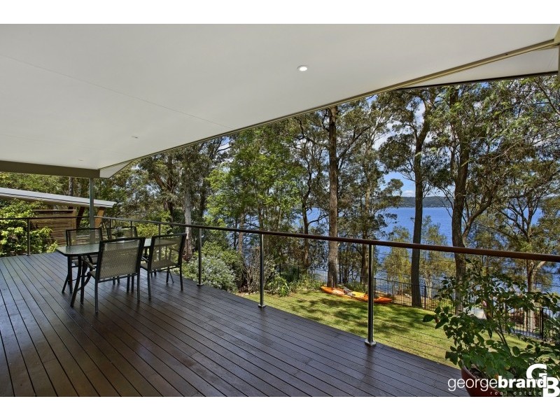 1 Pixie Avenue, Green Point NSW 2251