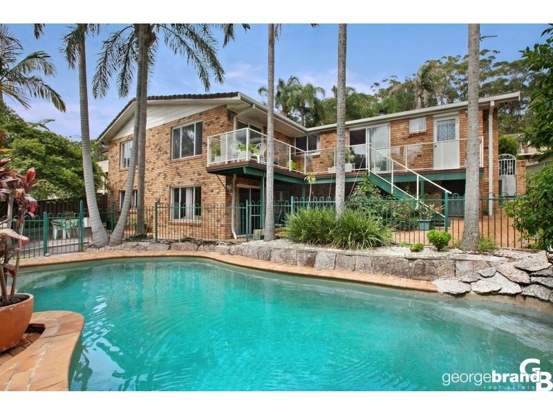 5 Letitia Cl, Green Point NSW 2251