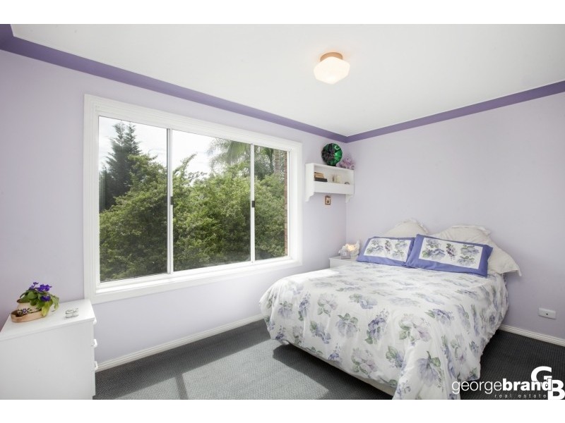 5 Letitia Cl, Green Point NSW 2251