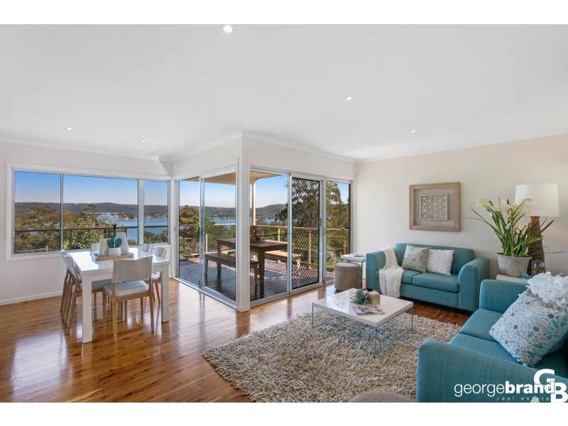 2 Leonie Pde, Green Point NSW 2251