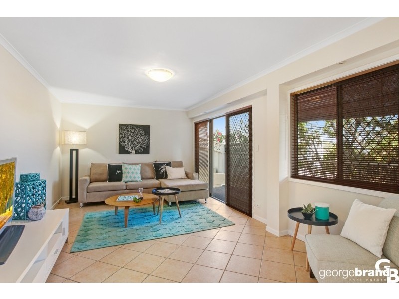 2 Leonie Pde, Green Point NSW 2251