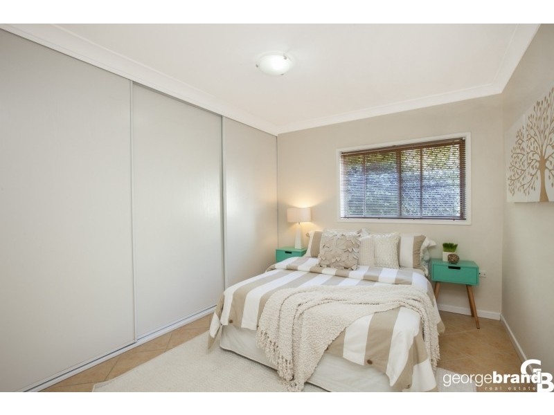 2 Leonie Pde, Green Point NSW 2251