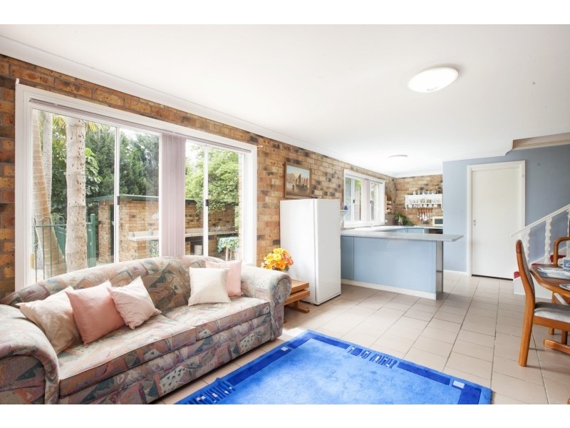 5 Letitia Close, Green Point NSW 2251