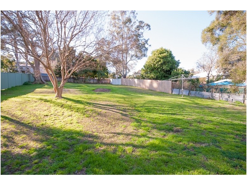 8 Tora Avenue, Kincumber NSW 2251