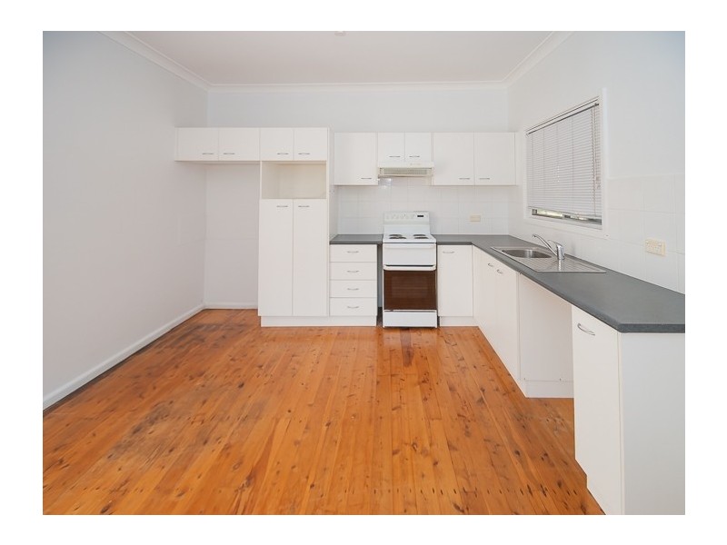8 Tora Avenue, Kincumber NSW 2251