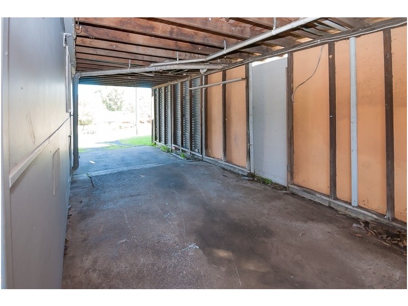 8 Tora Avenue, Kincumber NSW 2251