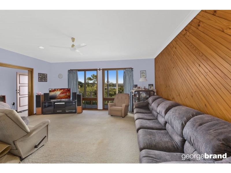 4 Benjamin Pl, Saratoga NSW 2251