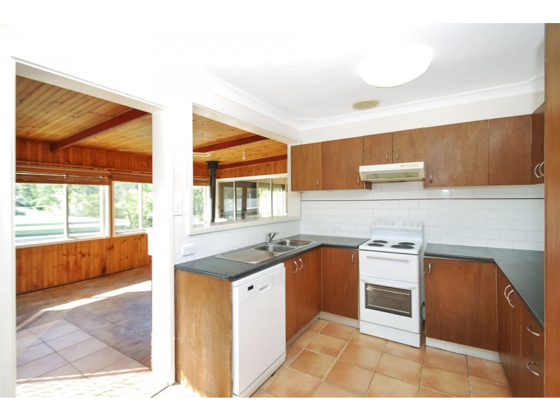 55 Elizabeth Street, Wyoming NSW 2250