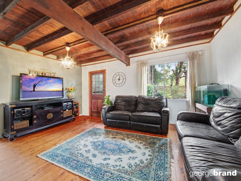 18 Oberton St, Kincumber NSW 2251