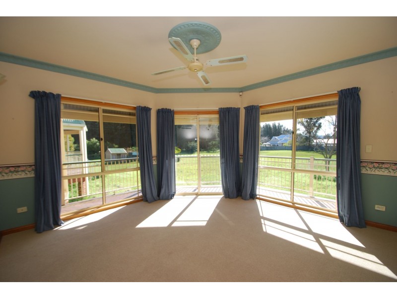 1 Allawa Close, Bensville NSW 2251