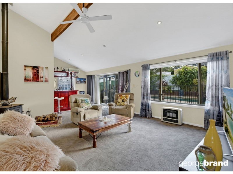 57 School St, Kincumber NSW 2251