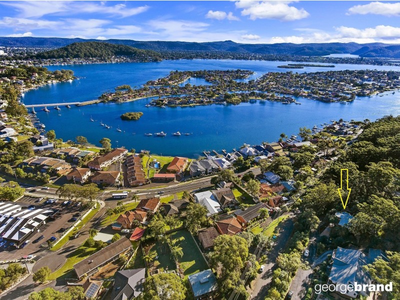 73 Yugari Cr, Daleys Point NSW 2257