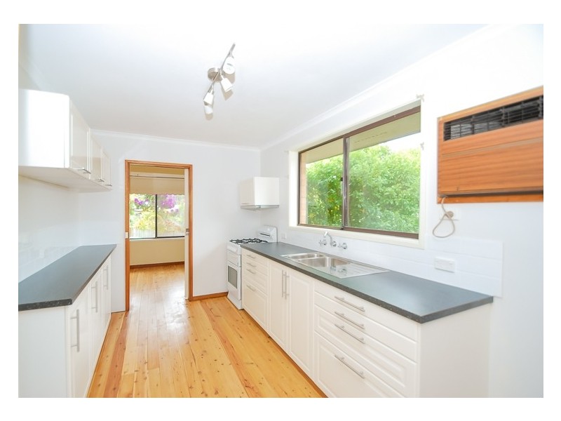 1 Tora Avenue, Kincumber NSW 2251