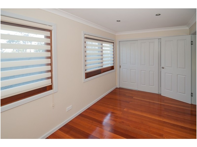 19 Henrys Road, Forresters Beach NSW 2260