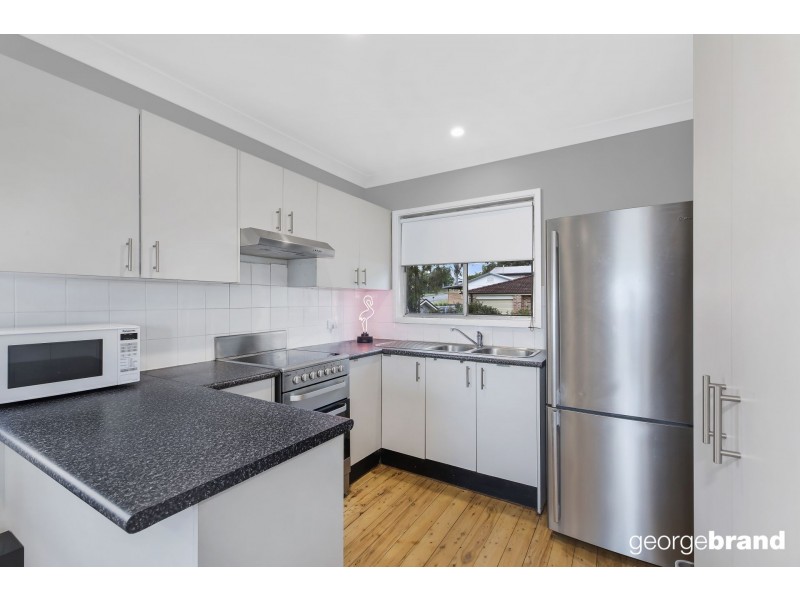 33 Empire Bay Dr, Kincumber NSW 2251