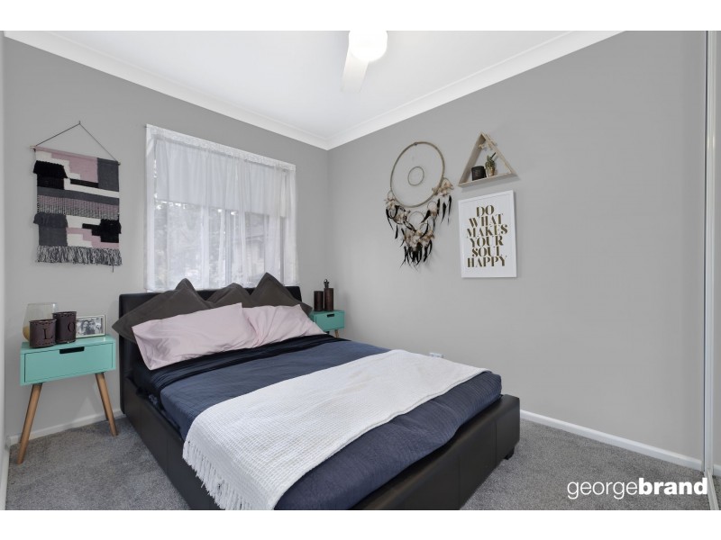 33 Empire Bay Dr, Kincumber NSW 2251