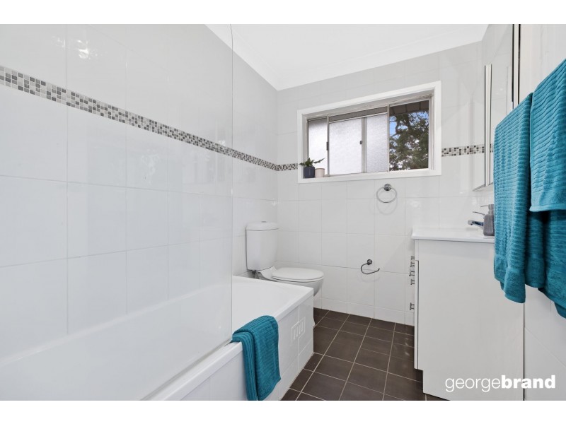 33 Empire Bay Dr, Kincumber NSW 2251