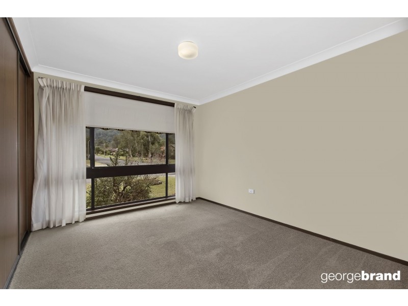 8 Warrana Rd, Kincumber NSW 2251