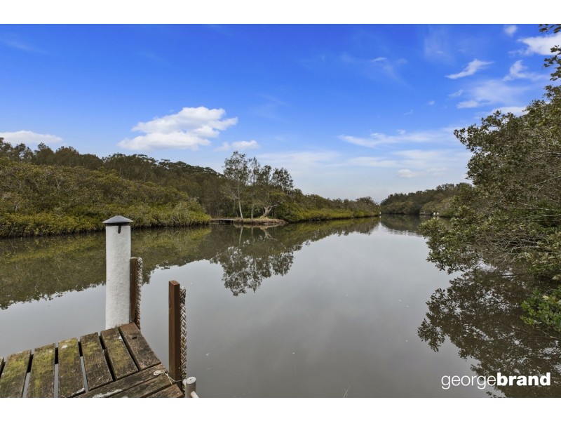 8 Warrana Rd, Kincumber NSW 2251