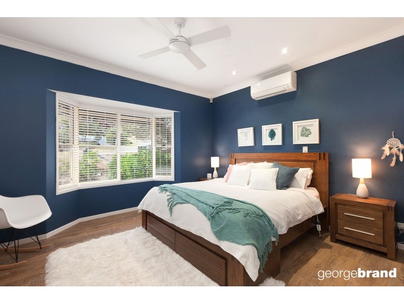 8 Cooper Rd, Green Point NSW 2251