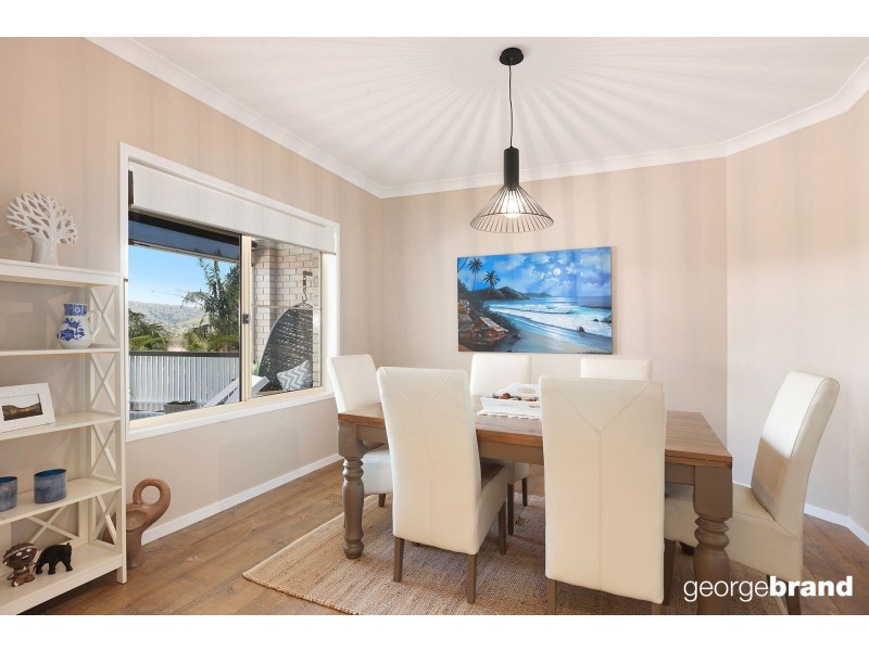 8 Cooper Rd, Green Point NSW 2251