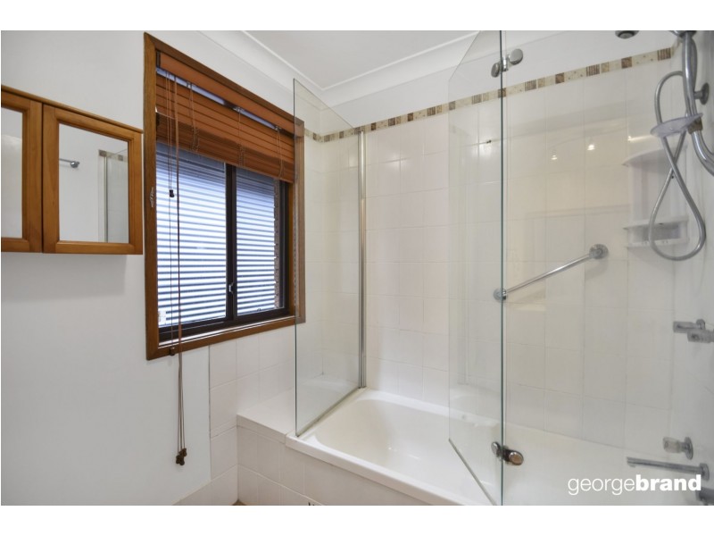 1 Peterson Close, Kincumber NSW 2251
