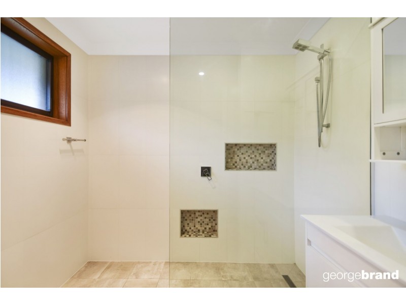 1 Peterson Close, Kincumber NSW 2251