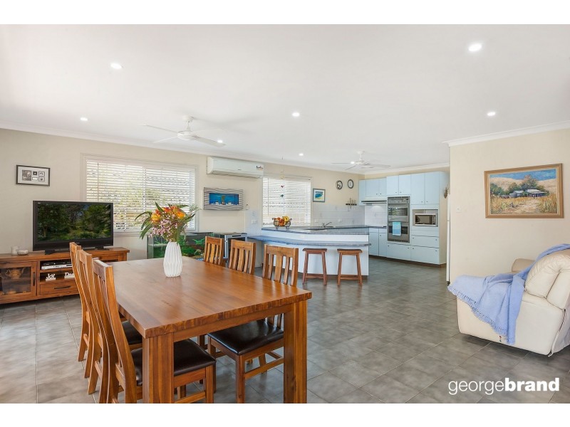 32 White Cedar Close, Green Point NSW 2251