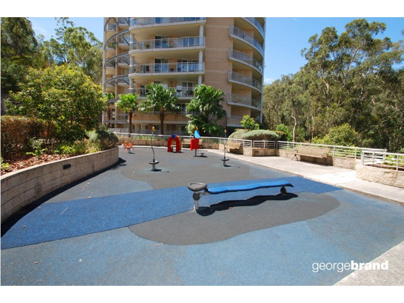 101/80 John Whiteway Drive, Gosford NSW 2250