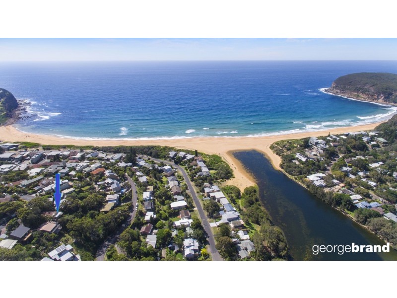 13 Circulo Dr, Copacabana NSW 2251