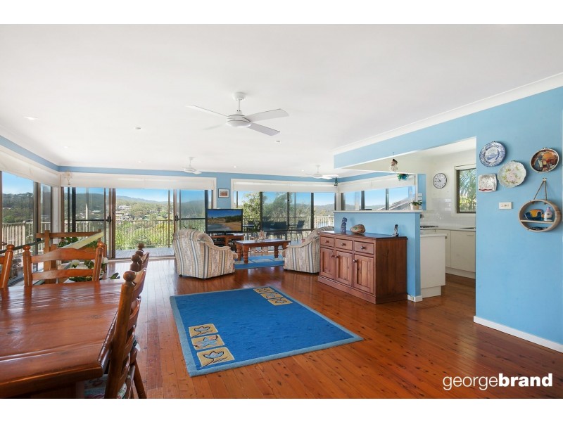 13 Circulo Dr, Copacabana NSW 2251