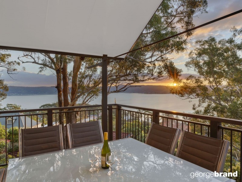 21  Marilyn Pde, Green Point NSW 2251