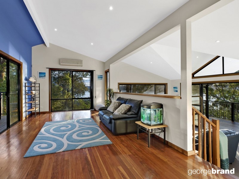 21  Marilyn Pde, Green Point NSW 2251