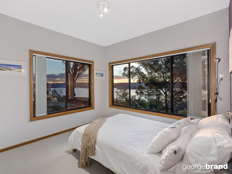 21  Marilyn Pde, Green Point NSW 2251