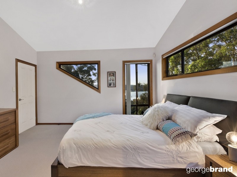21  Marilyn Pde, Green Point NSW 2251