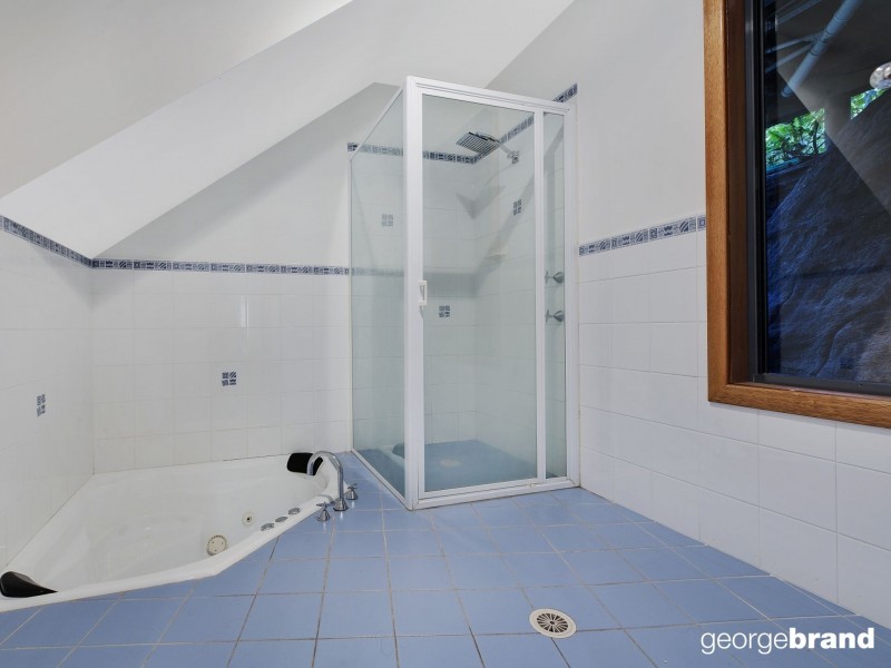21  Marilyn Pde, Green Point NSW 2251