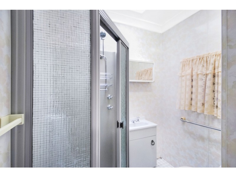 2 Karuah Avenue, Kincumber NSW 2251