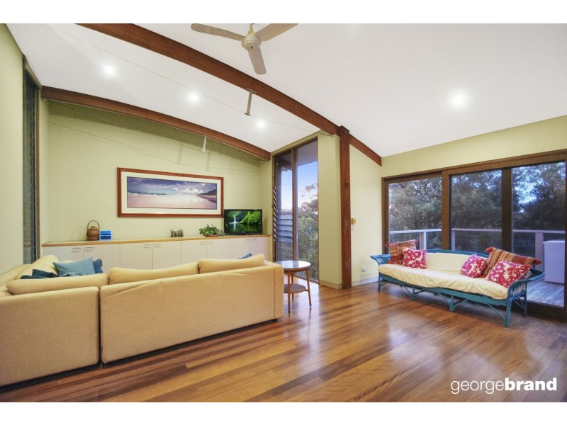 33 Beachview Esplanade, Macmasters Beach NSW 2251