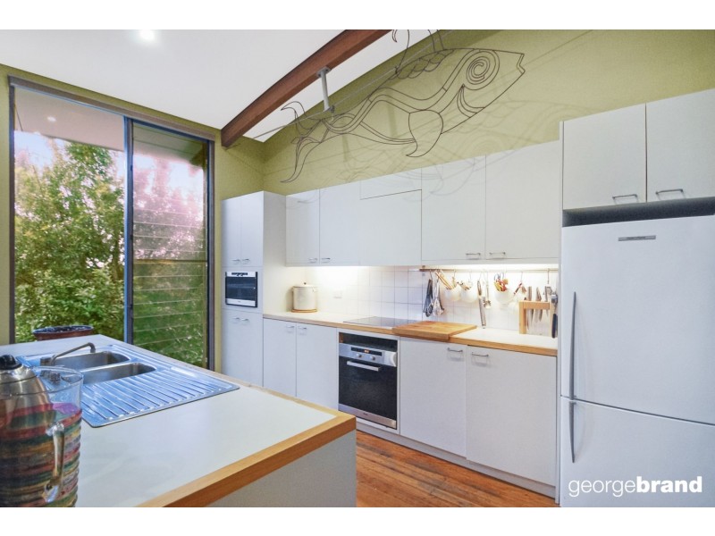 33 Beachview Esplanade, Macmasters Beach NSW 2251