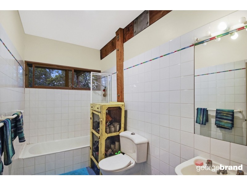 33 Beachview Esplanade, Macmasters Beach NSW 2251