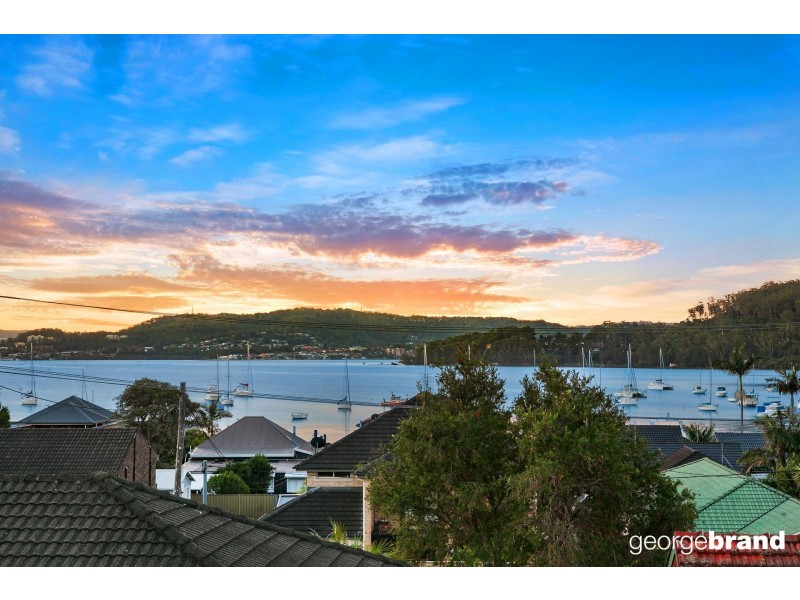 2 Martin Crescent, Saratoga NSW 2251