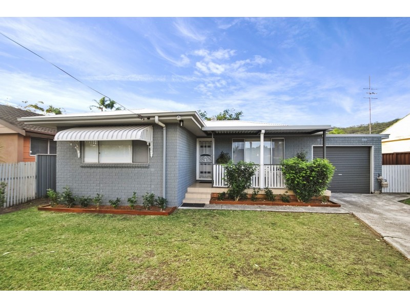 99 Avoca Drive, Kincumber NSW 2251