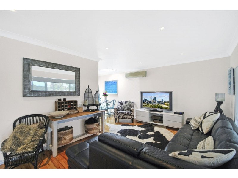 99 Avoca Drive, Kincumber NSW 2251