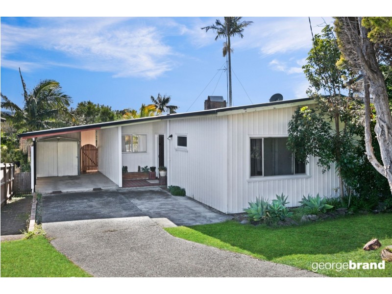 11 Orana Street, Green Point NSW 2251