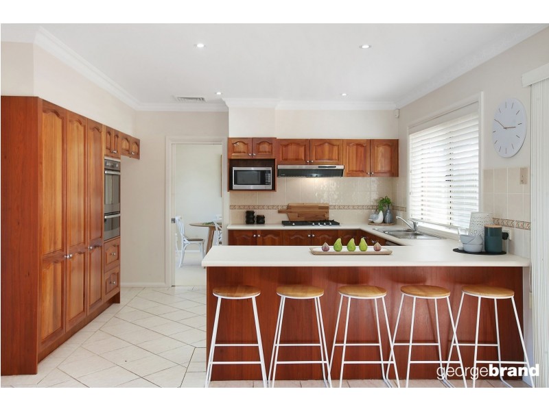 18 Kingfisher Close, Kincumber NSW 2251