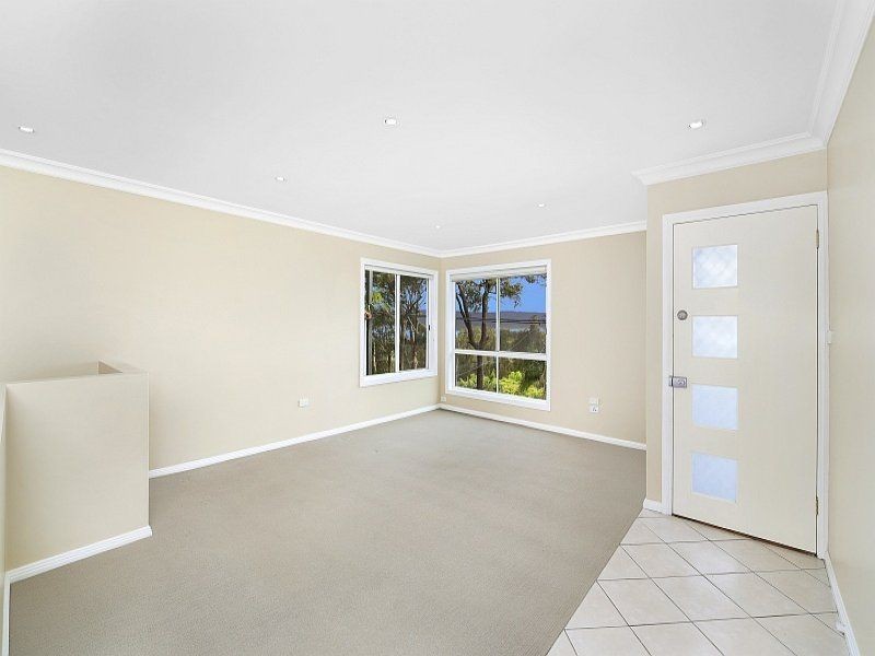 45  Broadwater Drive, Saratoga NSW 2251