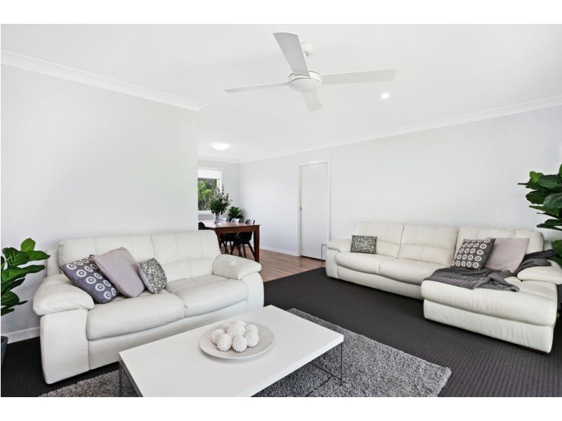 12 Oberton Street, Kincumber NSW 2251