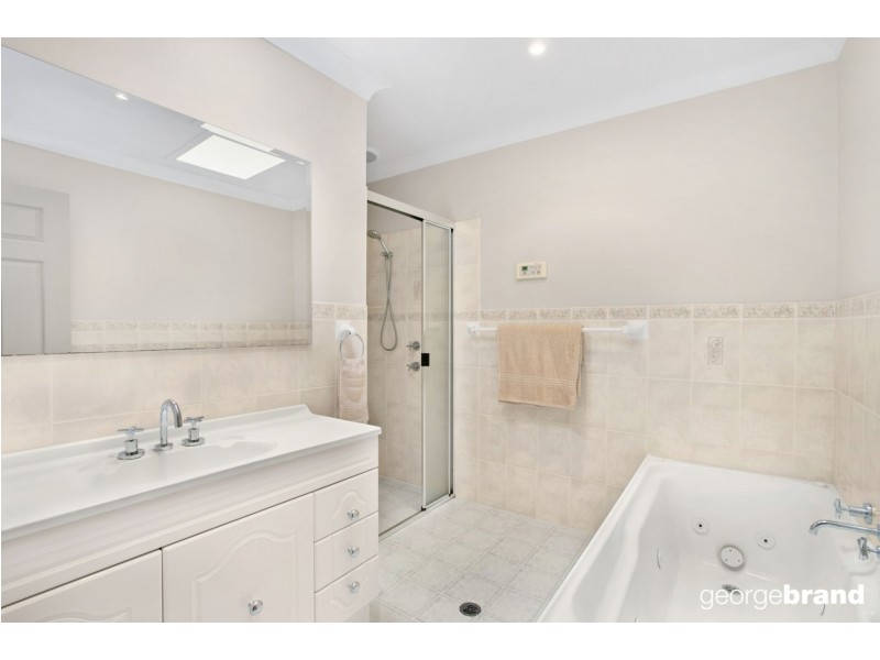 13 Rembrae Drive, Green Point NSW 2251